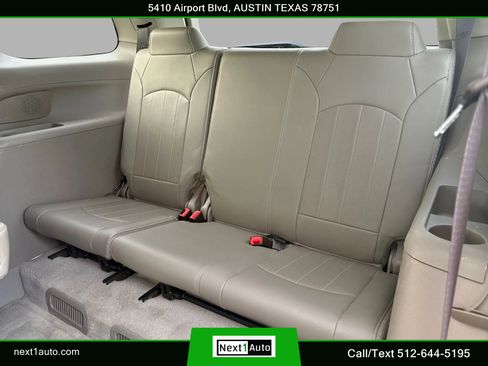 Used 2015 GMC Acadia Denali image 30