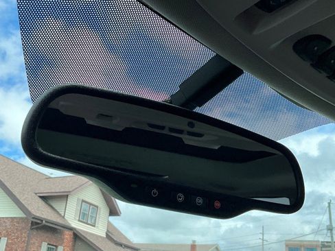 Used 2015 GMC Acadia SLT FWD image 17