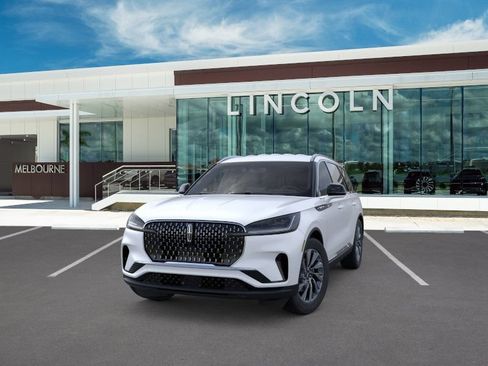 New 2026 Lincoln Aviator 2WD image 2