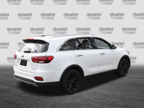 Used 2020 Kia Sorento EX image 9