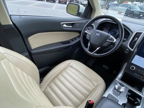 Used 2022 Ford Edge SEL image 24