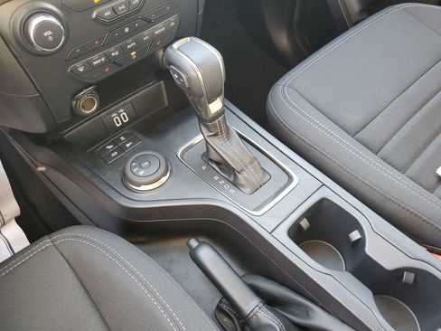 Used 2022 Ford Ranger XLT w/ Equipment Group 302A High image 18