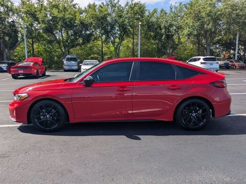 Used 2025 Honda Civic Sport image 8