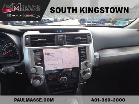 Used 2022 Toyota 4Runner SR5 AWD/4WD image 14