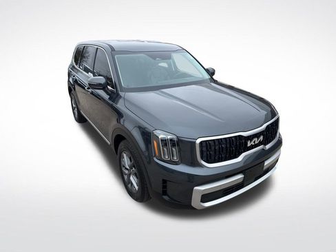 Certified 2024 Kia Telluride LX image 37