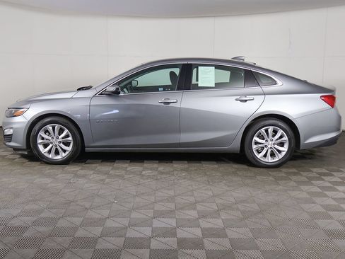 Used 2023 Chevrolet Malibu LT FWD image 15