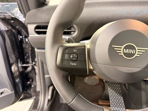 New 2026 MINI Cooper S image 13