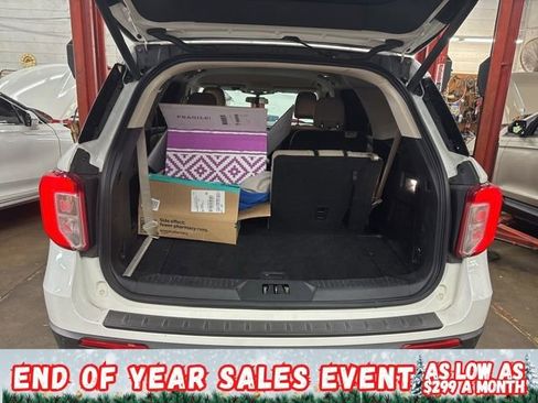 Used 2020 Ford Explorer XLT w/ Equipment Group 202A image 9