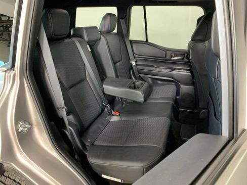 Used 2024 Toyota Land Cruiser image 37