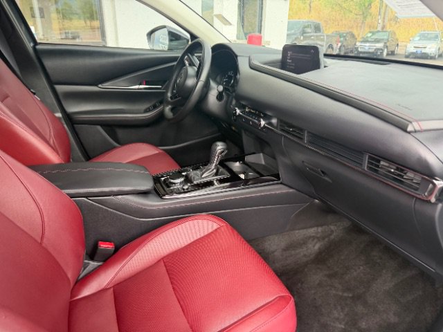 Used 2024 MAZDA CX-30 AWD 2.5 S w/ Preferred Package image 11