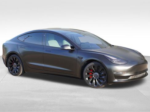 Used 2023 Tesla Model 3 Performance AWD/4WD image 2