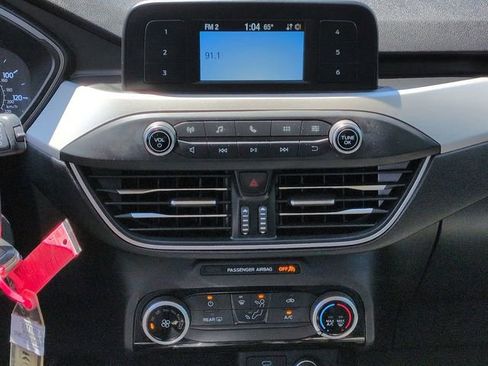 Certified 2021 Ford Escape S image 19