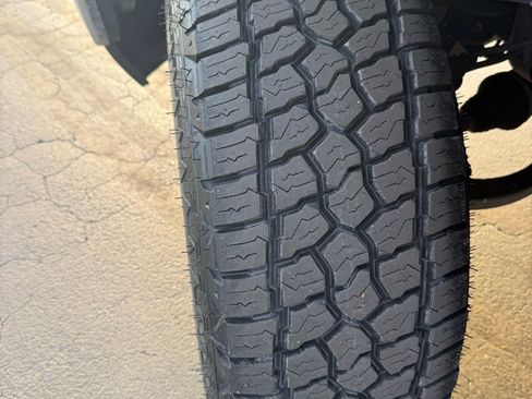 Used 2018 RAM 1500 Classic SLT image 17