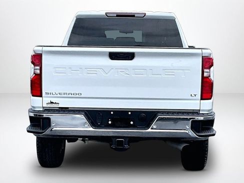 Used 2022 Chevrolet Silverado 2500 LT AWD/4WD image 7