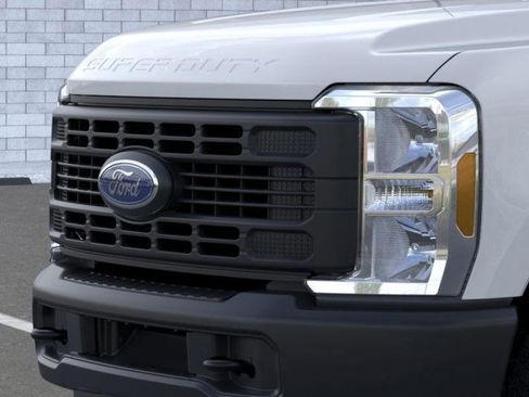New 2026 Ford F350 XL image 17