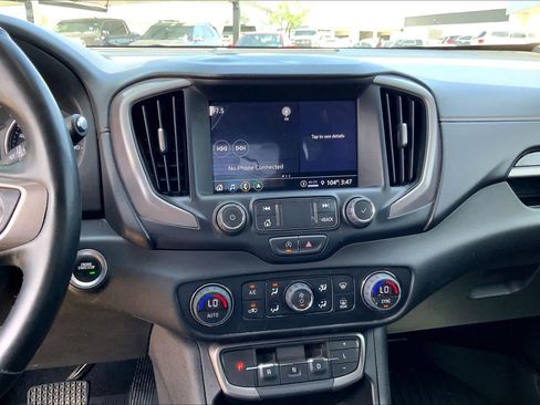 Certified 2024 GMC Terrain AT4 w/ Infotainment Package II AWD/4WD image 31