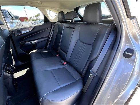 Used 2024 Lexus NX 250 FWD image 19