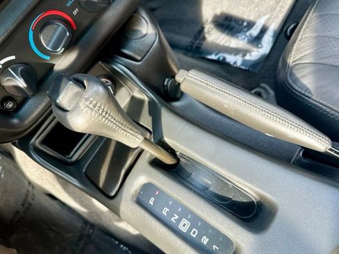 Used 2002 Chevrolet Camaro Z28 w/ SS Performance/Appearance Pkg image 22