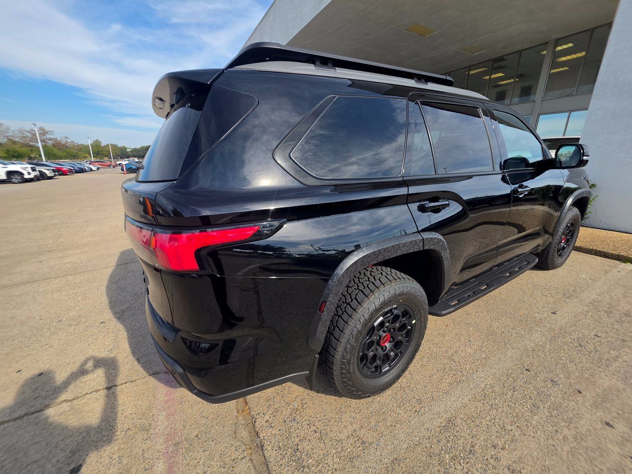 Used 2026 Toyota Sequoia TRD Pro AWD/4WD image 4