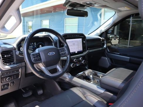 Used 2021 Ford F150 Lariat w/ Equipment Group 502A High AWD/4WD image 11