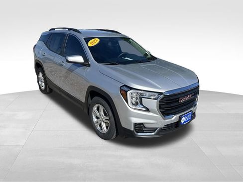 Used 2022 GMC Terrain SLE AWD/4WD image 9
