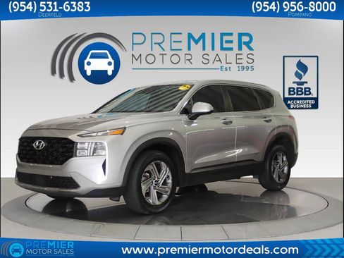 Used 2021 Hyundai Santa Fe SE FWD image 1