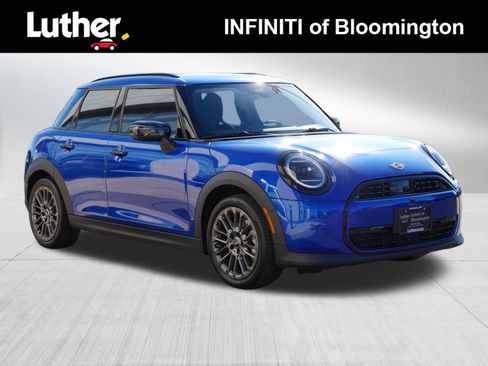 Used 2025 MINI Cooper S image 1
