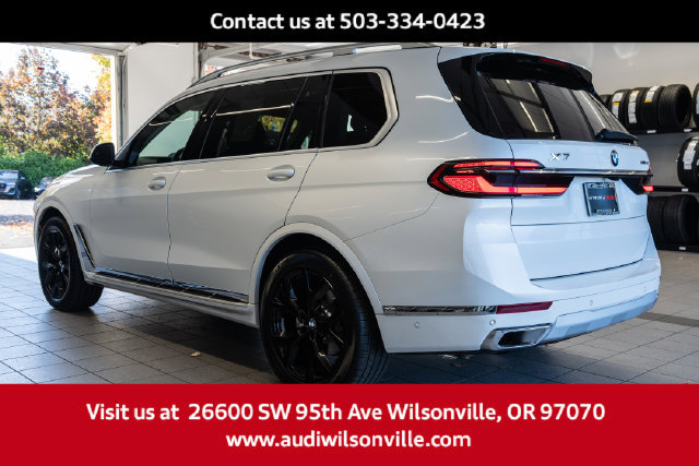 Used 2026 BMW X7 xDrive40i AWD/4WD image 4