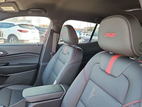 Used 2026 Chevrolet Trax RS w/ Driver Confidence Package FWD image 15
