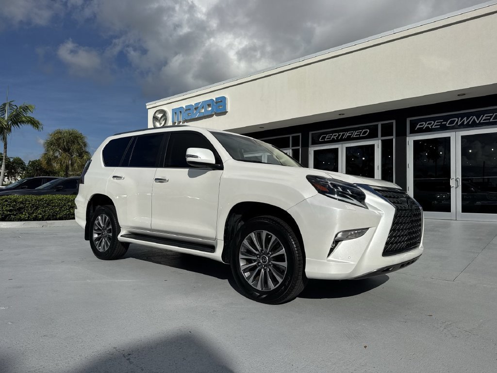 Used 2023 Lexus GX 460 Luxury w/ Accessory Package AWD/4WD image 22