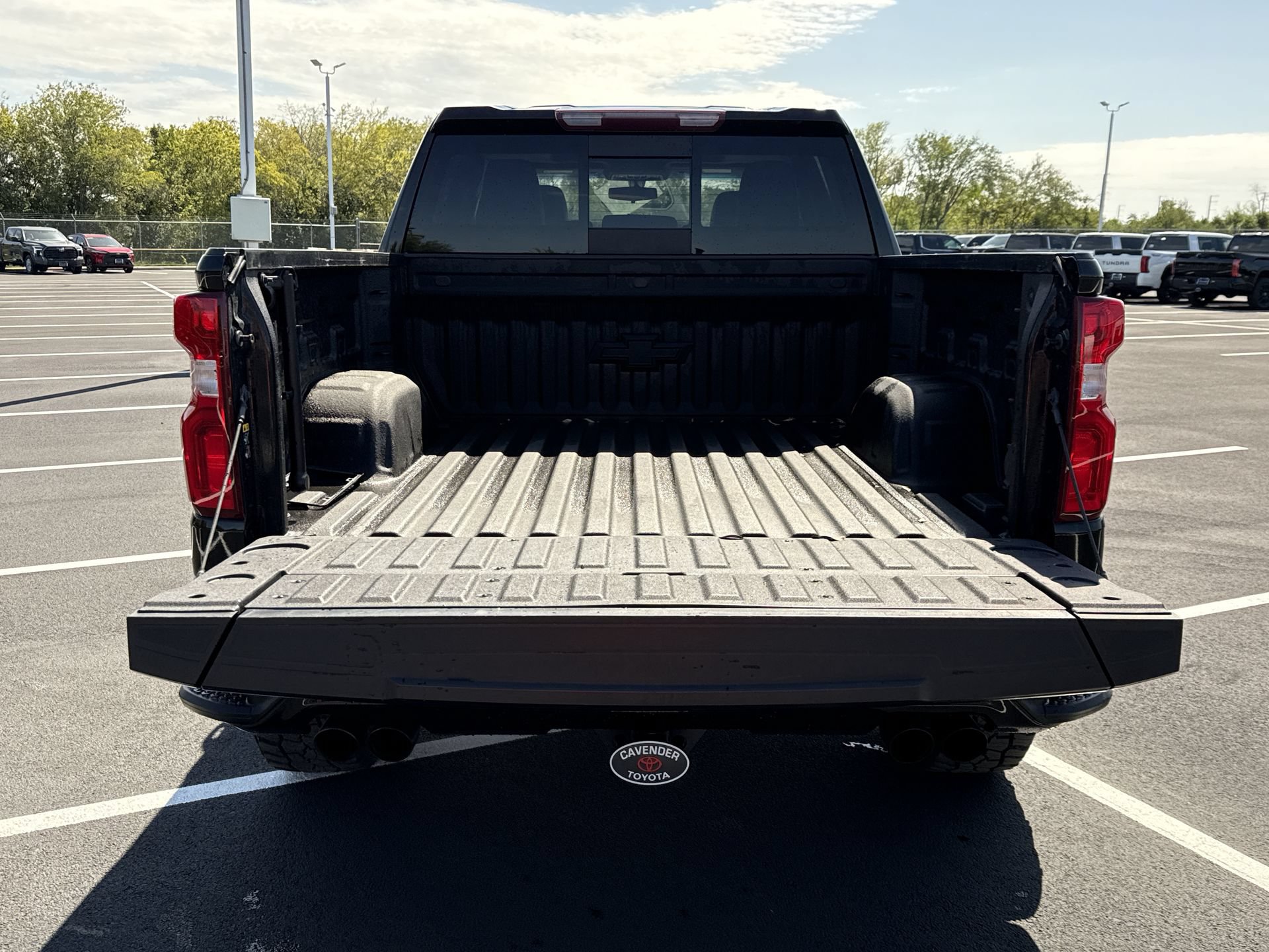 Used 2021 Chevrolet Silverado 1500 LT Trail Boss w/ Convenience Package II AWD/4WD image 21