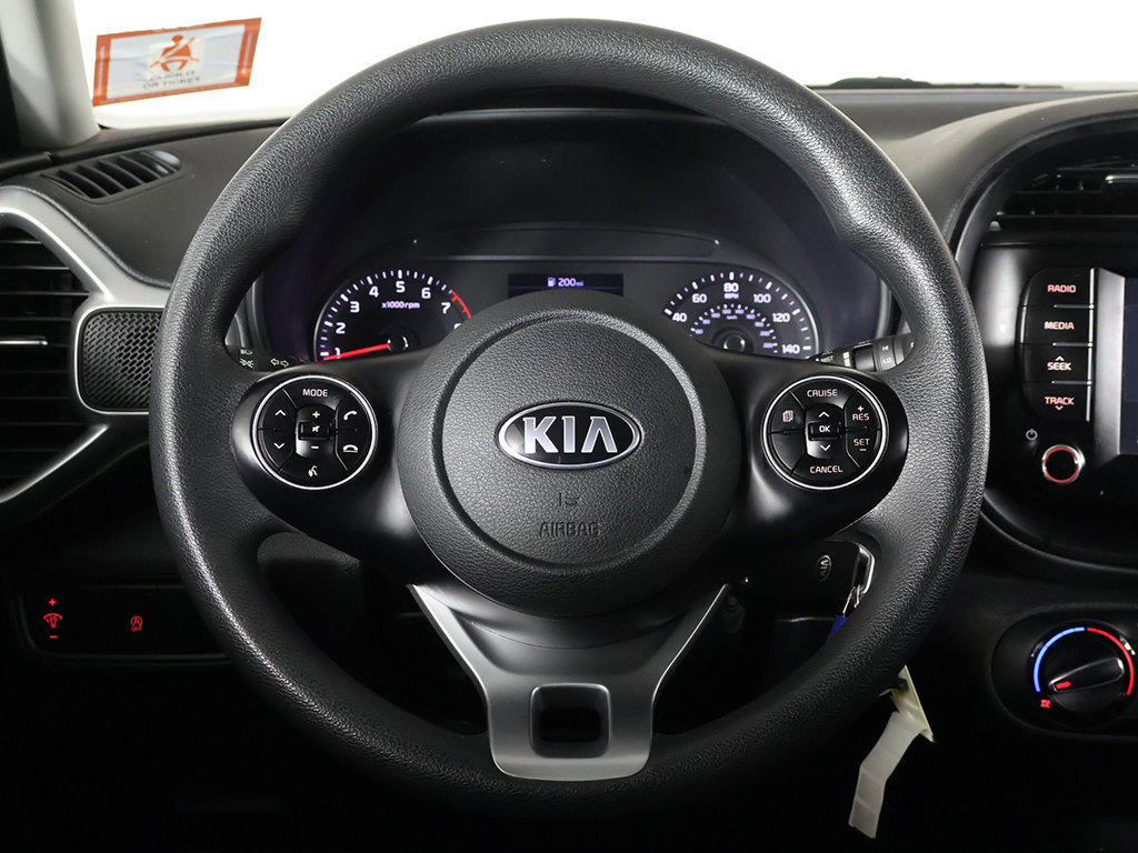Used 2020 Kia Soul LX FWD image 27