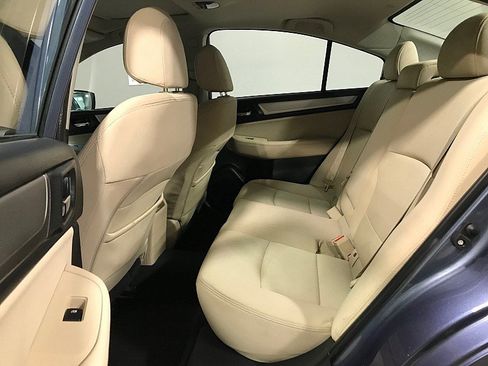 Used 2017 Subaru Legacy 2.5i Premium w/ Moonroof Package AWD/4WD image 20