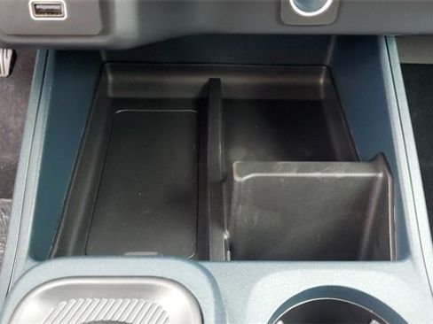 New 2025 Ford Maverick XL image 30