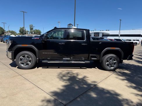 New 2026 GMC Sierra 2500 SLT w/ SLT Premium Package AWD/4WD image 8
