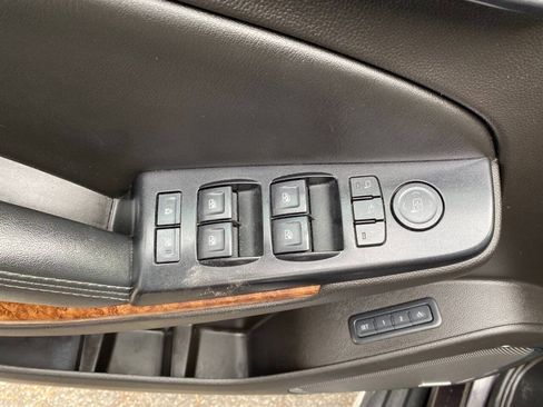 Used 2017 Chevrolet Tahoe Premier RWD image 17