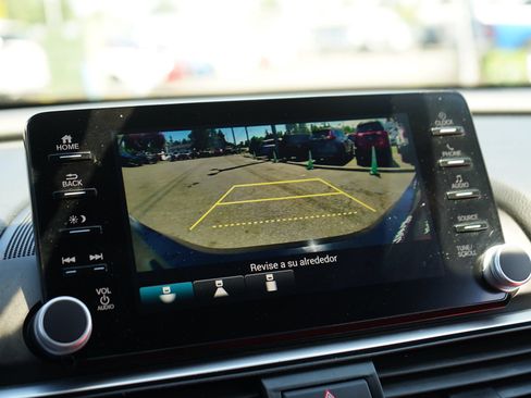 Used 2019 Honda Accord Sport image 15