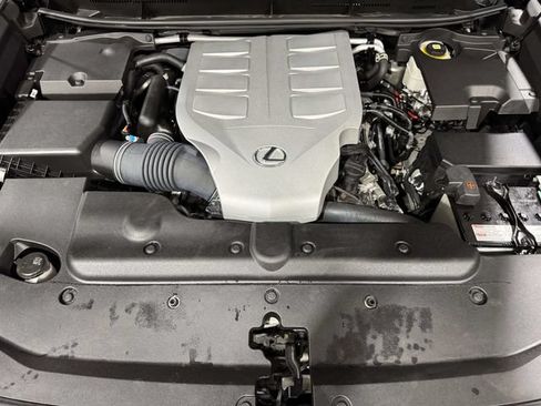 Certified 2023 Lexus GX 460 Premium w/ Premium Package AWD/4WD image 32