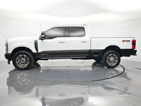 Used 2025 Ford F250 King Ranch AWD/4WD image 8