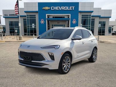 Used 2025 Buick Encore GX Avenir w/ Avenir Technology Package