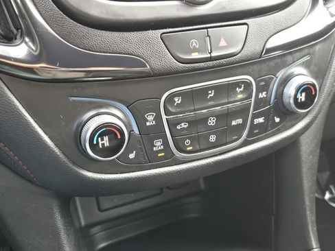 Certified 2023 Chevrolet Equinox RS image 33