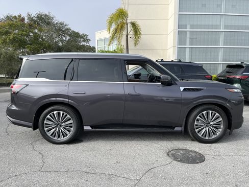 Used 2026 INFINITI QX80 Luxe w/ Cargo Package AWD/4WD image 7