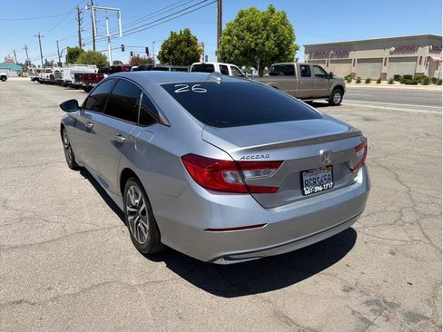 Used 2018 Honda Accord Hybrid image 17