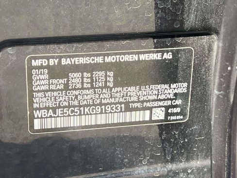 Used 2019 BMW 540i w/ M Sport Package RWD image 25