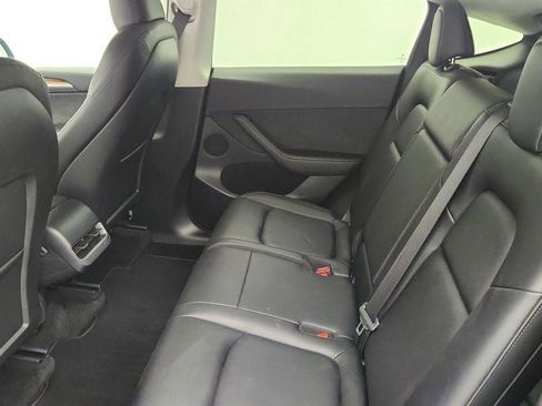 Used 2023 Tesla Model Y Long Range image 26
