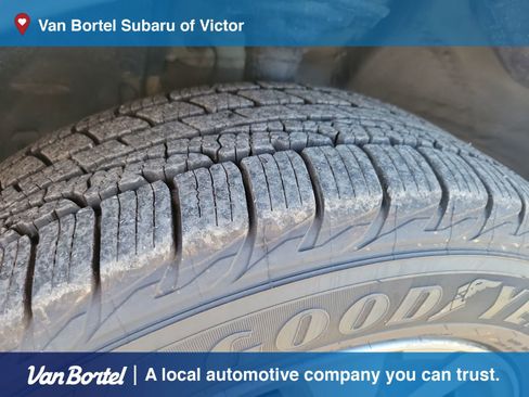 Used 2022 Subaru Outback Limited image 10