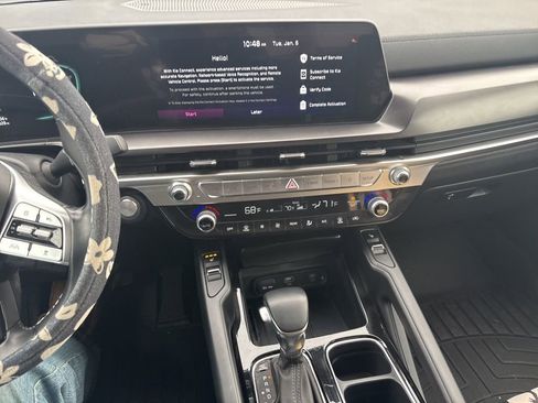 Certified 2023 Kia Telluride S w/ S Sunroof Package image 10