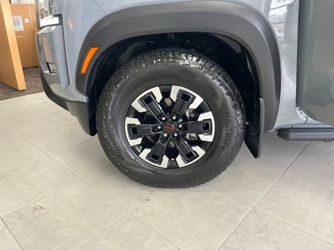Used 2024 Nissan Frontier Pro-X image 28