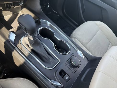 Used 2023 Chevrolet Traverse LS w/ LPO, Floor Liner Package AWD/4WD image 28