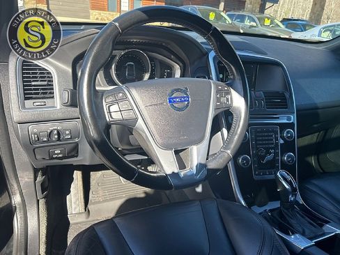 Used 2015 Volvo XC60 T5 Platinum w/ Climate Package image 21